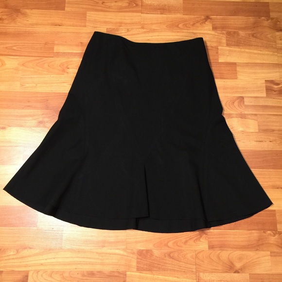 Nine West Dresses & Skirts - Nine West Black skirt Size 12 women's